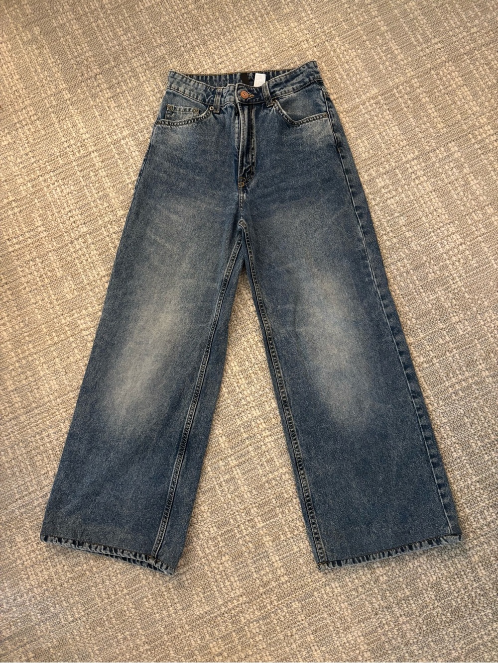 H&M Relaxed Wide-Leg Blue Denim Jeans